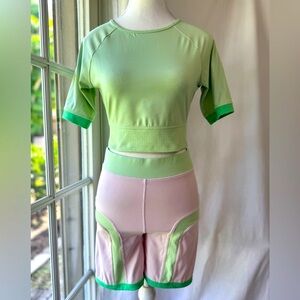 Fabletics Light Green and Light Pink Athletic Short Set, Size M 💚💕